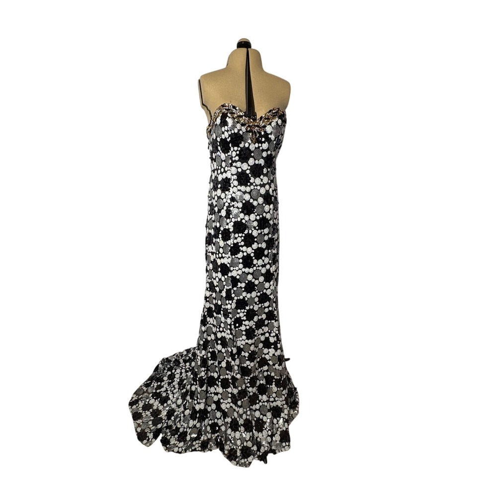 Blush Prom Alexia Sequin Mermaid Gown‎ Black White Beaded Sweetheart Size 8